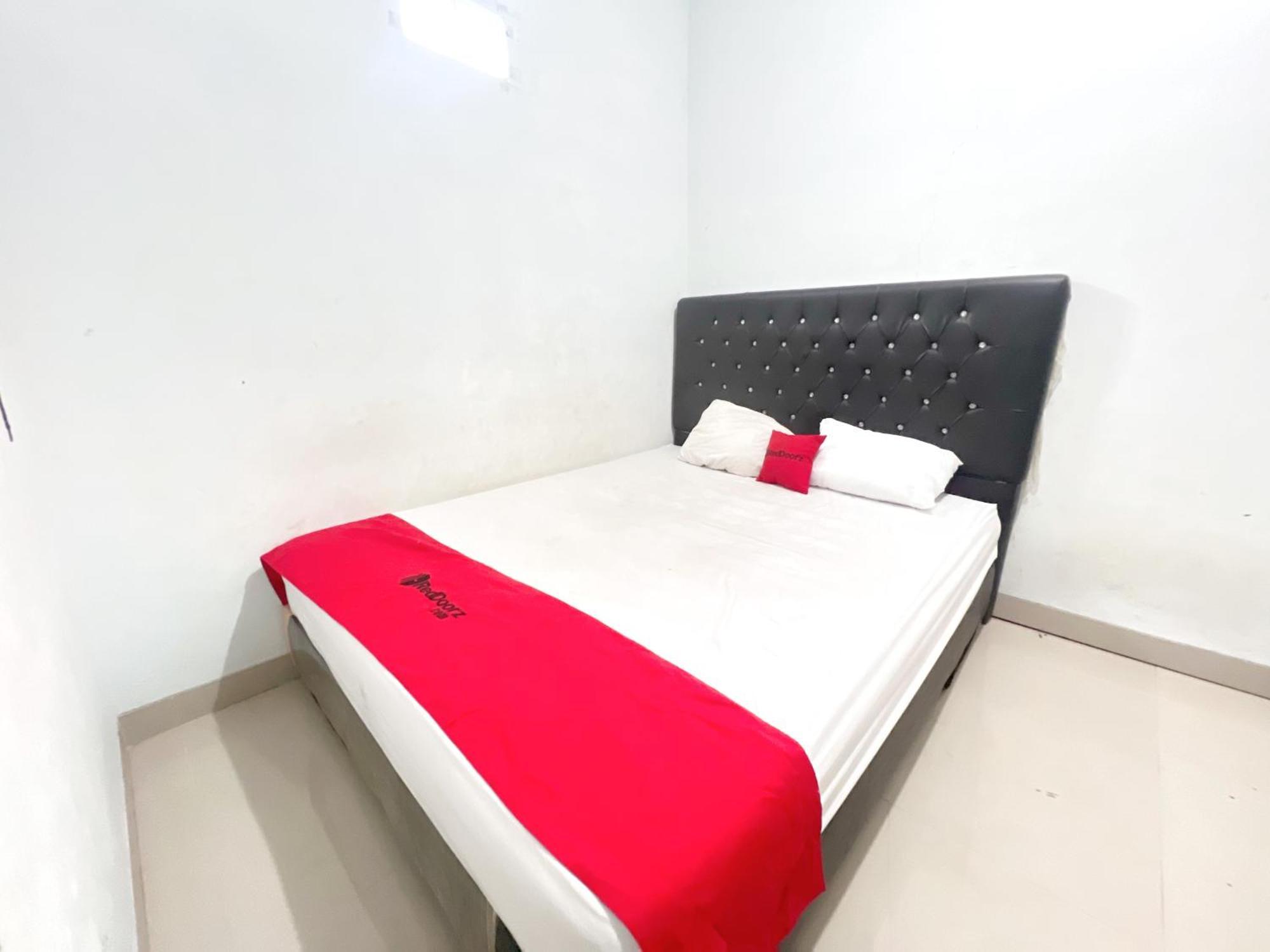 Reddoorz At Kay Residence Waydadi Lampung Bandar Lampung Exterior photo