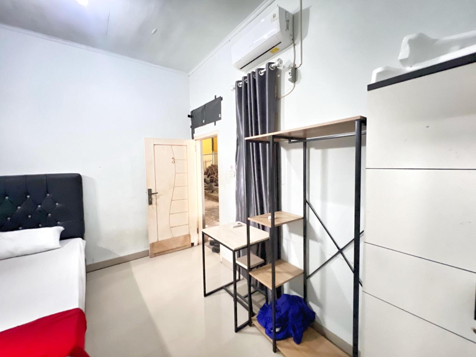 Reddoorz At Kay Residence Waydadi Lampung Bandar Lampung Exterior photo